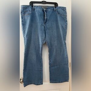 Women’s Size 24W Bill Blass Classic Blue Denim Jeans